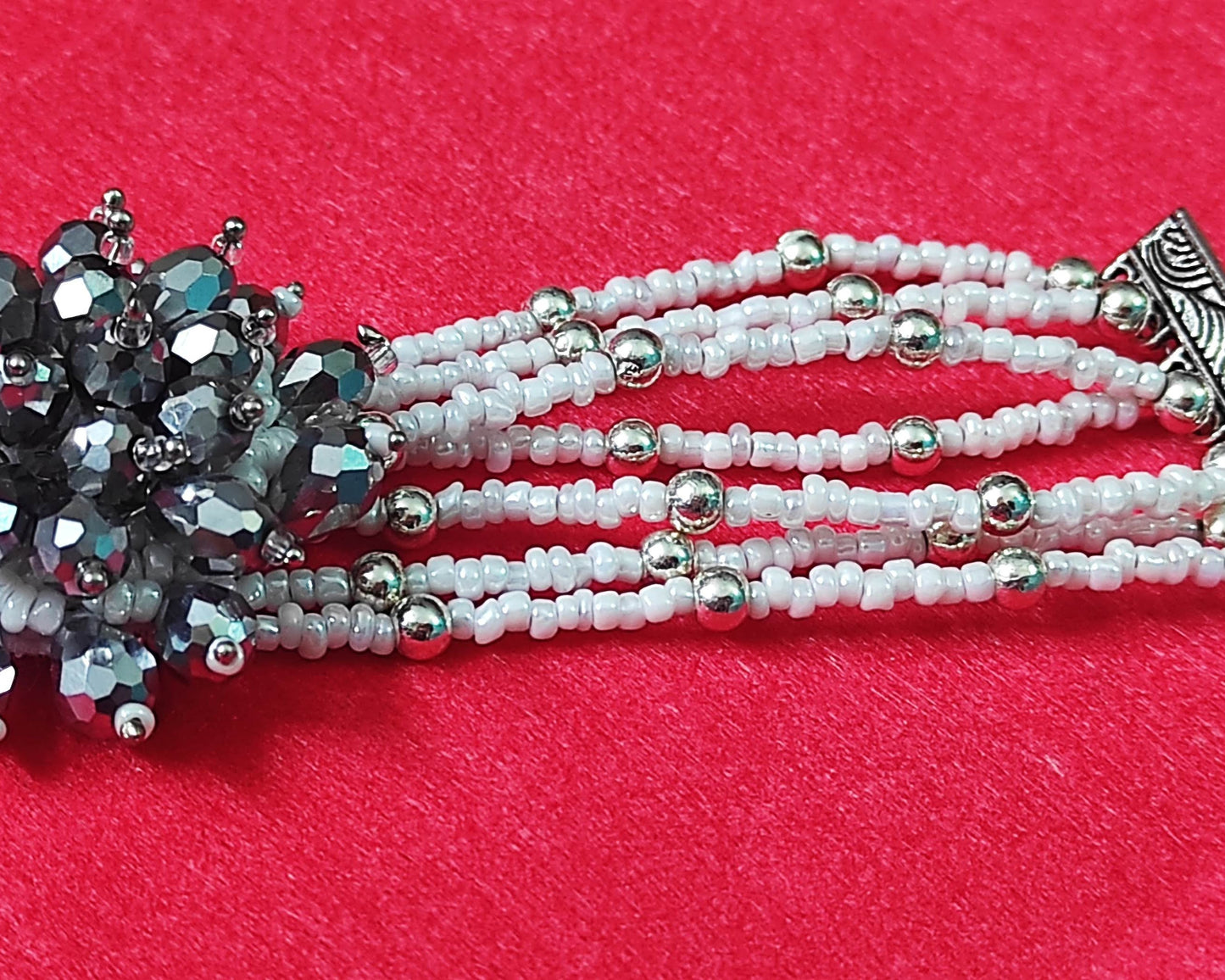 White glass beads rough style handmade bracelet