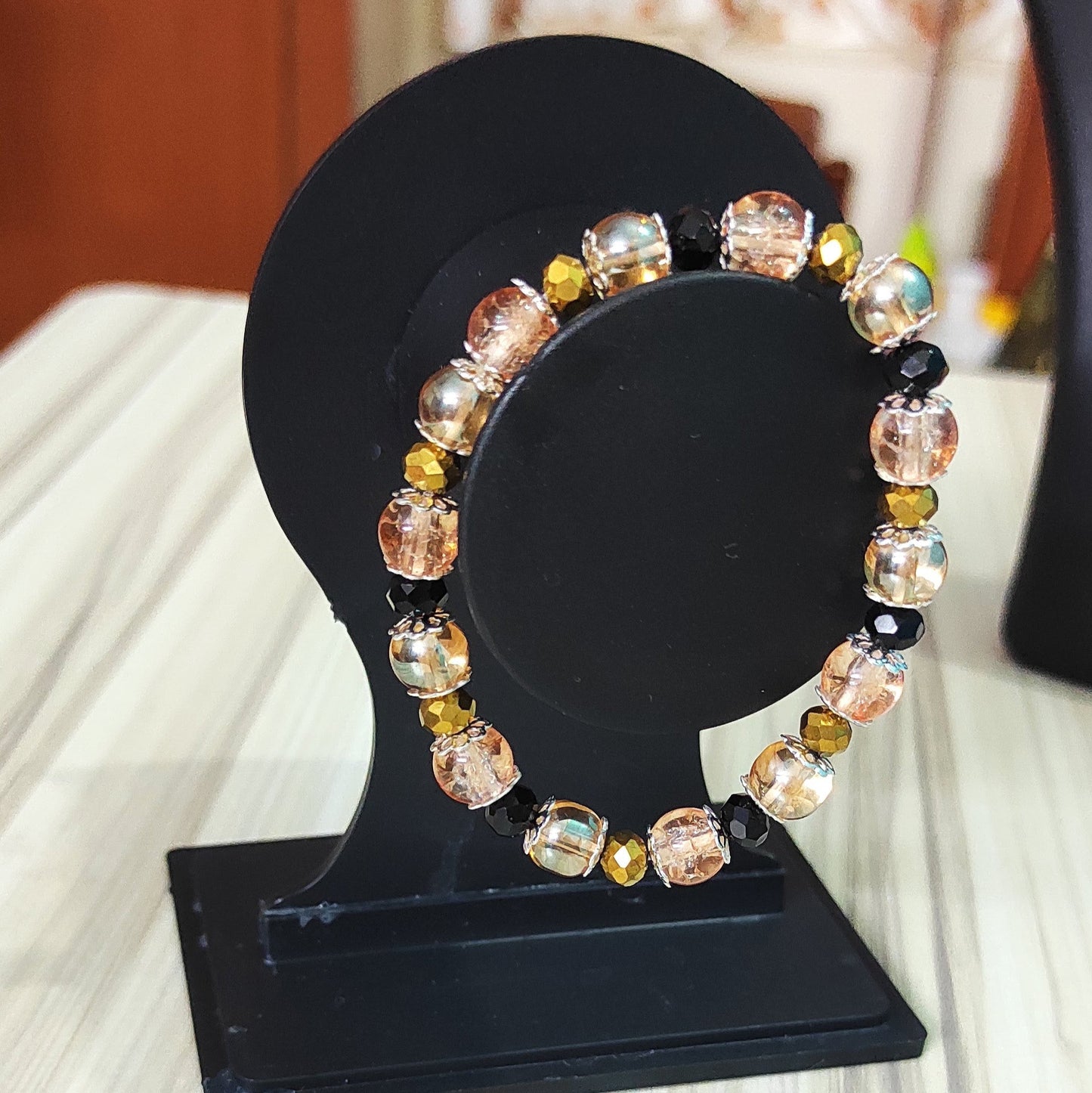 Honey gloss & gold beads handcrafted BOHO & chic style stretch bracelet.